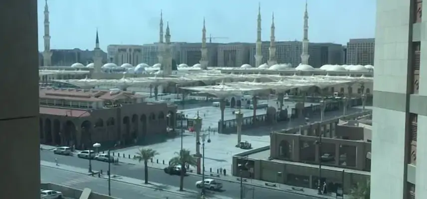 Sky View Hotel Madinah. image